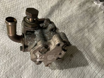 Насос гідропідсилювача, ГУ 2.0, 1.9 VW T5-T6  7E0422154E VAG Фольксваген Транспортер Т5-2