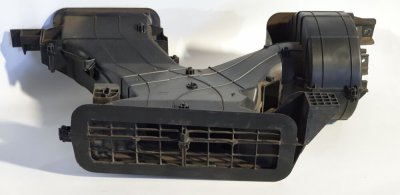 Корпус пічки моторний відсік 7701050289 Рено Трафік, Опель Віваро, Ніссан Прімастар