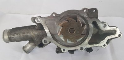 Помпа 2.2 CDI A6112000501 2000-2006 Мерседес Спрінтер 903-1