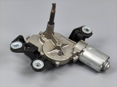 Моторчик склоочисника, двірника задньої ляди 2003-2008 1K6955711B, 0390201800 VAG Фольксваген Гольф 5