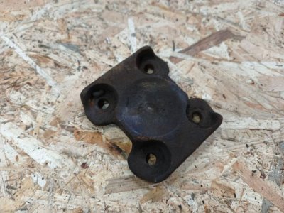 Прижимна пластина ресори VW 2K0599175A VAG Фольксваген Кадді