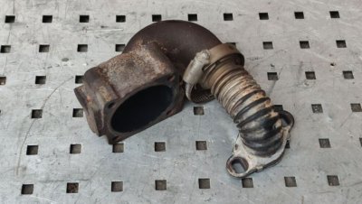 Трубка, флянець ЕГР, EGR K9K 1.5DCI 147350718R Рено Кенго