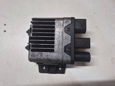 Блок керування вентилятором охолодження VW T5 7H0959507 VAG Фольксваген Т5-2