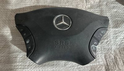 Подушка безпеки з кнопками AirBag мультируль 2003-2010 306351099132  639 Мерседес Віто
