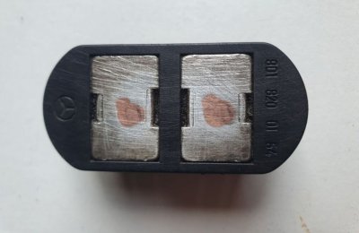 Натискач, ответка кінцевика бокових здвижних дверей A9018200154 1996-2006 Фольксваген ЛТ, Мерседес Спрінтер 903