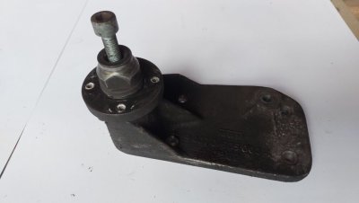 Кронштейн віскомуфти 2.8TDI 94070605006404 1996-2002 Фольксваген ЛТ