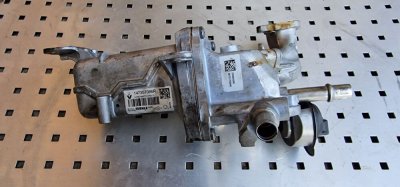 Теплообмінник системи ЕГР, EGR, радіатор, охолоджувач  ЕГР 1.6 dсi 2014+ бітурбо 147357086R, 147355224R Рено Трафік 3, Опель Віваро, Фіат Таленто, Ніссан NV 300-0