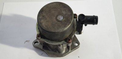 Вакуумний насос 1.9 DCI 8200689330 Рено Трафік, Опель Віваро, Ніссан Прімастар
