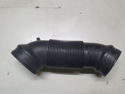Патрубок повітряного фільтра 2.0 1K0129684L VAG Фольксваген Пассат