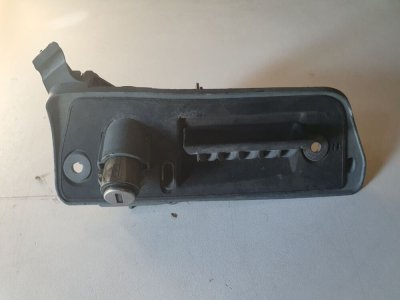 Ручка задніх лівих дверей зовнішня 2K0827565F, 2K0827565G VAG  Фольксваген Кадді