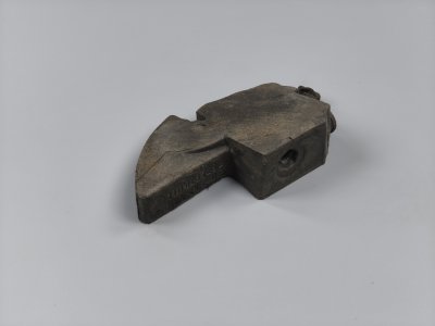 Наполнитель левого крыла VW 1T0823729B VAG Volkswagen Touran