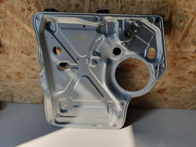 Склопідйомник передніх лівих дверей, без моторчика VW T5 рестайл 2009-2014 7E1837729D VAG Фольксваген Т5-1