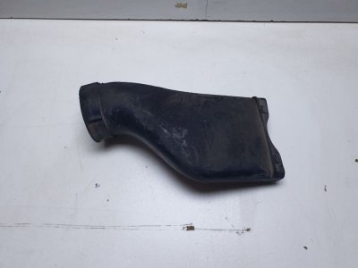 Патрубок забору повітряного фільтру 2.3 A6380940511 638 Мерседес Віто
