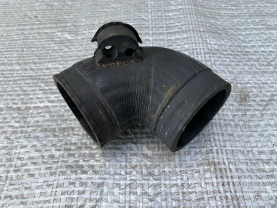 Патрубок інтеркулера від радіатора до колектора 2.5 VW T4 7D0145838B VAG Фольксваген Т4-1