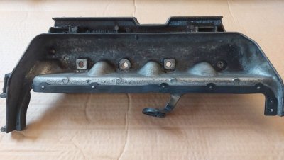 Піддон паливної рейки 2.5 G9U 8200290988 Рено Трафік, Опель Віваро, Ніссан Прімастар