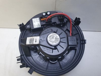 Моторчик пічки, вентилятор салону, електродвигун обігрівача 2016+ 5WB819021 Фольксваген Крафтер-2