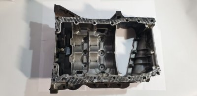 Піддон мотора, двигуна 2.0 DCI алюміній верх 110174229R, 8200600642, 8200805682 Рено Трафік, Опель Віваро, Ніссан Прімастар-1