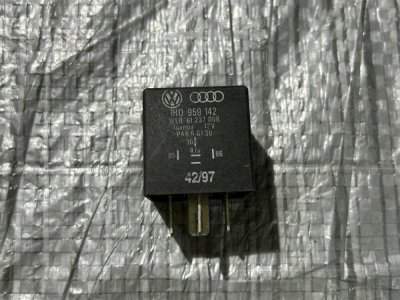 Реле 147 VW 1H0959142 VAG Фольксваген