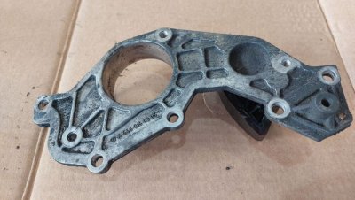 Передня кришка ГБЦ 2.2 CDI 2006+ OM646 A6460160306 Мерседес Спрінтер 903