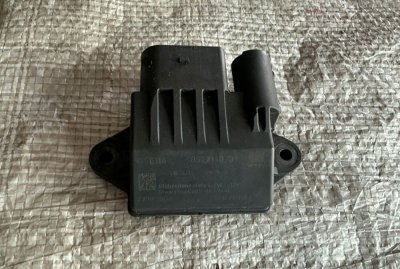 Реле свічок накалювання, накалу 3.0CDI ОМ642 2010+ 0522140709, A6429005801 639 Мерседес Віто, 906, 907 Мерседес Спрінтер