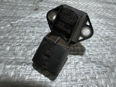 Датчик тиску, наддуву турбіни VAG 038906051, 0281002177 Фольксваген Транспортер Т5