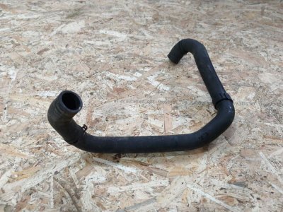 Патрубок системи охолодження 2.0TDI VW 3C0122051AT VAG Фольксваген Кадді