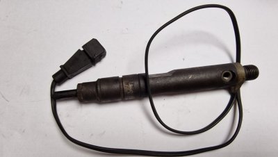 Форсунка 2.5 75KW керуюча, електронна 1996-2006  074130202A Фольксваген ЛТ