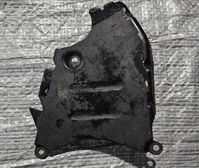 Захист ременя, шестерні ГРМ центральна 1.9 VW T5 045109147A VAG Фольксваген Т5