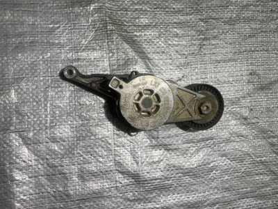 Натяжний механізм ременя генератору VW T5 03G903315 VAG Фольксваген Т5