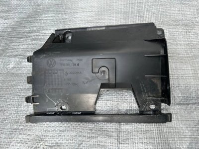 Кронштейн кріплення бампера, клика задній лівий VW T5 7H0807129A VAG Фольксваген Т5