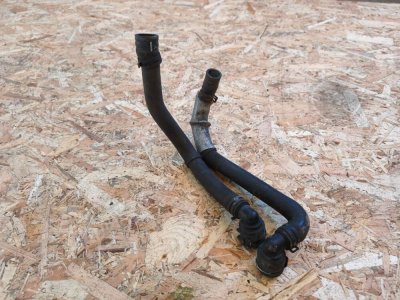 Трубки, патрубки пічки VW 2K0122157AH VAG Фольксваген Кадді
