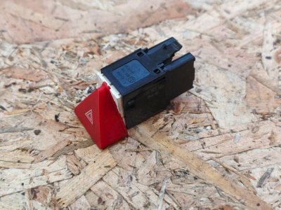 Кнопка аварійки, аварійного сигналу VW 1T0953509 VAG Фольксваген Кадді, Гольф 5