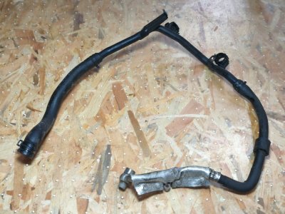 Трубка охолодження 2.0 TFSI 2005-2015 1K0121063J VAG Сеат Алтеа XL